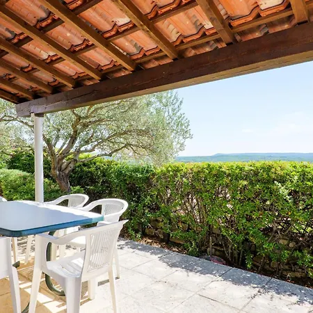 Ferienhaus L'amandier - La Fontinelle